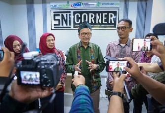 Deputi Bidang Usaha Mikro KemenkopUKM Yulius 