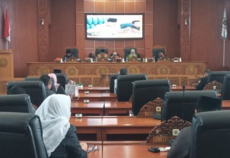 Rapat sidang paripurna DPRD Kota Depok 