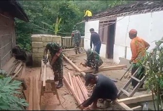 Bantu rehab rumah warga binaan 