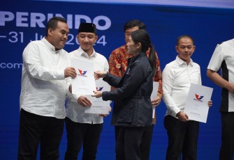 Partai Perindo Serahkan Rekomendasi ke Pasangan ASRI Maju Pilkada Blora 