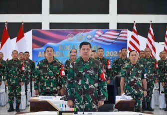 Pangkoarmada III Laksda TNI Hersan 