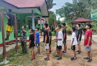 Pembinaan fisik remaja rumah singgah di perbatasan 