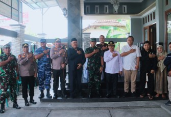 Pemantauan pelaksanaan pilkada di TPS wilayah Kabupaten Madiun 