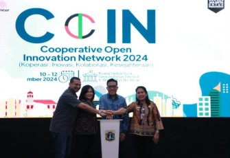 Staf ahli menteri bidang ekonomi makro Kemenkop Rulli Nuryanto saat launching Program COIN 2024 di Jakarta, Selasa (10/12)