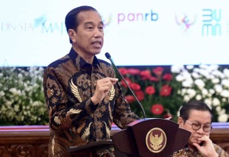 Presiden Joko Widodo saat memberikan pengarahan usai launching INA Digital di Istana Negara Jakarta, Senin (27/5)