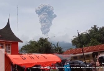 Erupsi gunung Marapi