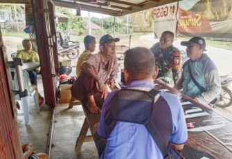 Anjangsana bersama warga binaan di perbatasan 