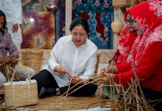 Ketua DPR RI Puan Maharani saat Sarasehan dengan Pelaku UMKM Semarang, Jumat (12/1/2024).