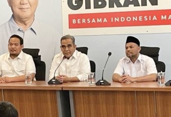 Sekretaris Jenderal Partai Gerindra Ahmad Muzani di Media Center TKN Prabowo-Gibran, Jakarta, Senin (5/2/24). 