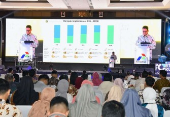 Wamen ESDM Yuliot saat memberikan sambutan pada acara Pertamina Portfolio Forum 2024