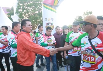 Gubernur Ansar saat Hadiri Kegiatan 7,8K Fun Run Polda Kepri 2024