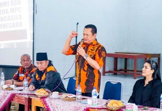 Bamsoet saat Silaturahmi dan Konsolidasi dengan MPC Pemuda Pancasila Kabupaten Banjarnegara, dalam Kunjungan Hari ke-21 di Dapil 7 Jawa Tengah, Rabu (7/2/24).