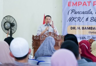 Bamsoet dalam Sosialisasi 4 Pilar MPR RI hari ke-10 dalam kunjungannya ke Dapil-7 Jawa Tengah bersama Asosiasi Guru Pendidikan Agama Islam Indonesia (AGPAII) Kabupaten Purbalingga, Sabtu (27/1/23).