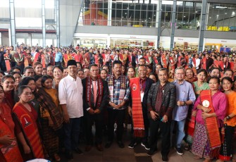 Muhammad Rudi saat menghadiri Ibadah Perayaan Natal dan Syukuran Bona Taon 2024 Parsadaan Toga Siregar Boru Bere-Ibebere (Patogar) se-Kota Batam di MB 2, Minggu (21/1/2024).