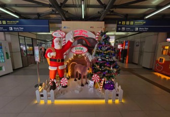 Natal bersama LRT Jabodebek 