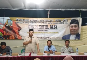 Anggota DPRD Jawa Timur, Satib saat serap aspirasi di MH Thamrin 157, Kelurahan Kranjingan, Kecamatan Sumbersari, Jember, Rabu 24 Januari 2024.