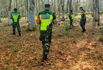 Patroli Karhutla di wilayah Desa Pulau Kopuang, Kecamatan Sentajo Raya, Kabupaten Kuantan Singingi.