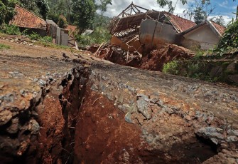 Pergerakan Tanah di Bandung Barat