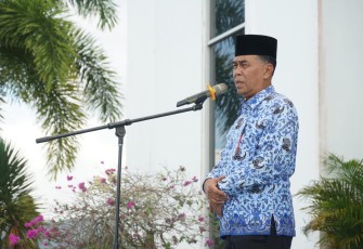 Upacara saat Apel 17 Hari Bulan 