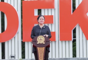 Ketua DPR RI Puan Maharani pada acara peresmian Taman Pemuda Soekarno di Ngawi, Jawa Timur, Jumat (19/1/2024).