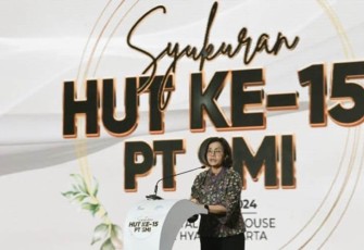 Menkeu Sri Mulyani Indrawati dalam acara Syukuran Ulang Tahun ke-15 PT SMI yang diselenggarakan di Jakarta, Senin (26/2) yakni “Mitra Tepercaya Penggerak Pembangunan Indonesia melalui Inovasi Berkelanjutan.”