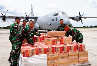 TNI Berangkatkan Satgas Bantuan Kemanusiaan Bencana Alam Myanmar