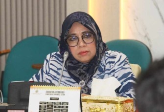Ketua Pansus, Hj. Asnawati Atiq SE, MM