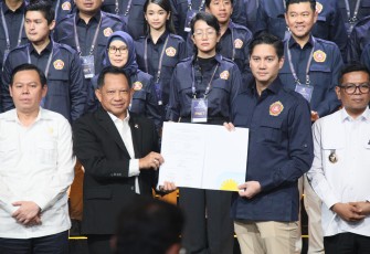 Mendagri pada acara Pengukuhan dan Rakernas Pengurus Nasional Karang Taruna di Sutera Hall, Alam Sutera, Kota Tangerang, Banten, Sabtu (22/11/2025).