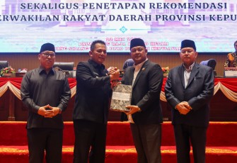 Rapat Paripurna Rekomendasi LKPj 2024 