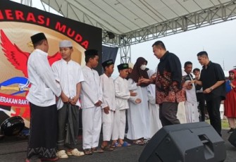 Festival Ramadhan 2025 dan santunan anak yatim/piatu oleh Generasi Muda GRIB Jaya di Kedoya Selatan, Jakarta, Senin (3/3)