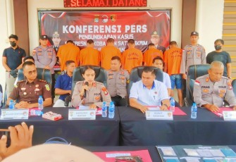 Polres Bintan Amankan Kurir Senpi yang Ingin Pesta Narkoba