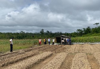 Jajaran Polres Natuna dan Polsek Dukung Program Ketahanan Pangan Penanaman Jagung 