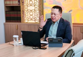 Anggota Komisi III DPR RI sekaligus Wakil Ketua Umum Partai Golkar dan dosen tetap Pascasarjana Universitas Pertahanan (Unhan) Bambang Soesatyo Beri Kuliah Pascasarjana Universitas Pertahanan