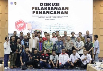 Kemenhub Gelar Diskusi Bersama Asosiasi Pengemudi Angkutan Barang 