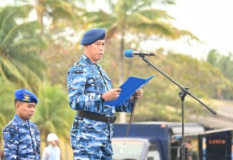 Danlanud RSA Natuna Bacakan Amanat dari Panglima TNI saat memimpin Apel Upacara