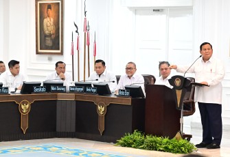 Presiden Prabowo Subianto saat memimpin Sidang Kabinet Paripurna di Istana Kepresidenan, Jakarta, 22/1/2025