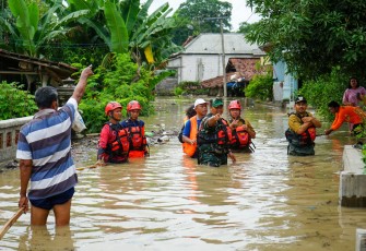 Banjir Terjang 7 Kecamatan di Ngawi