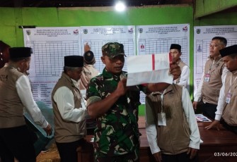 Peran Babinsa Kawal Pemilihan Kepala Dusun di Wilayah Pacitan