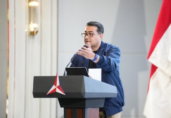 Menteri Ekonomi Kreatif (Menteri Ekraf) Teuku Riefky Harsya 