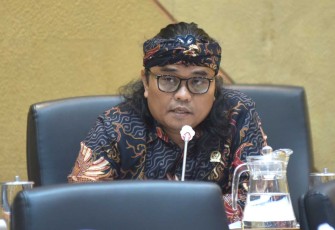 Anggota Komisi IX DPR RI, Nurhadi