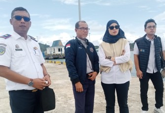 Kepala BPTD Kepri Dini Kusumahati Damarintan, S.T., M.T., saat Tinjau Persiapan Pelabuhan Kapal Roro di Sedanau, Selasa (5/8/2025).