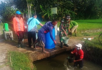 Gerakan Pengendalian (Gerdal) OPT yang digelar bersama Dinas Pertanian, Jumat (22/8/2025).