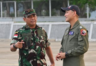 Pesawat C-130 H/Royal Thai Air Force Transit di Lanud El Tari 