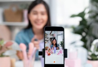 Bikin Iklan Pakai Smartphone