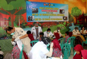 Baksos kesehatan Korem 071/Wijayakusuma 
