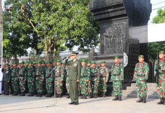 Kasdim 0807/Tulungagung Mayor Arh Untung Wiyono 