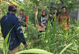 Peninjauan titik pengeboran air bersih 