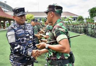 Pangkolinlamil Laksda TNI Rudhi Aviantara 