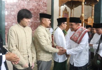 Dandim Madiun Sholat Idul Fitri Bersama Forkopimda di Masjid Agung Quba Caruban