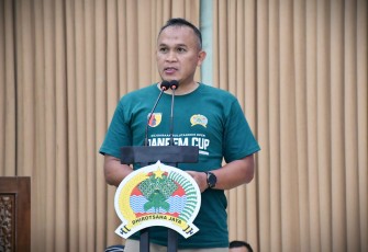 Danrem 081DSJ Kolonel Arm Untoro Hariyanto saat membuka kejuaraan.